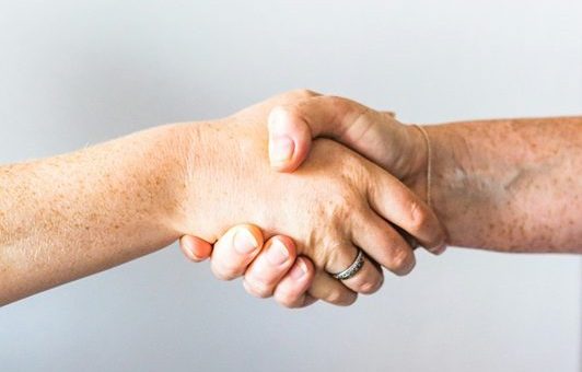 πρόγραμμα ανταμοιβής συστάσεων